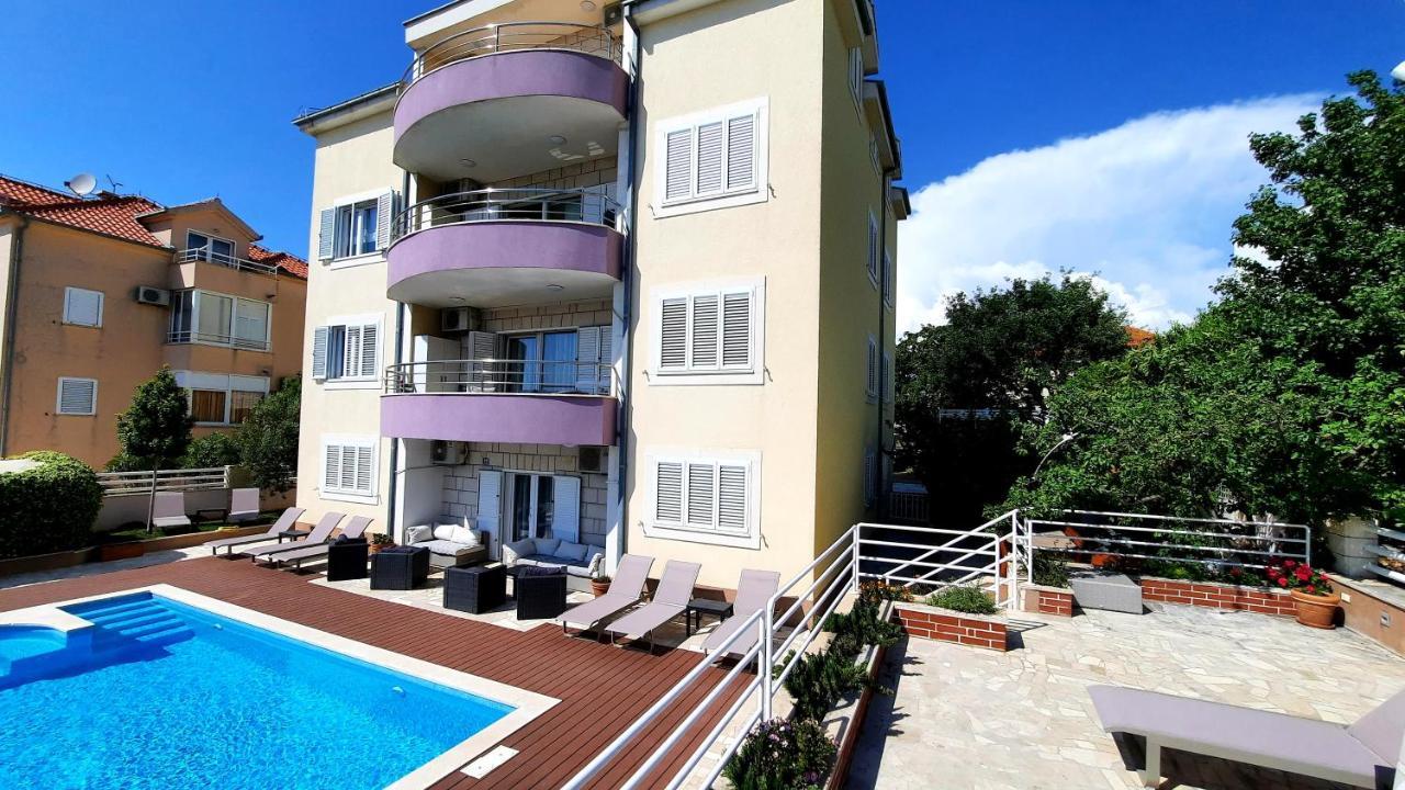 Sea View- Spacious Apartment With Shared Pool Split Room photo